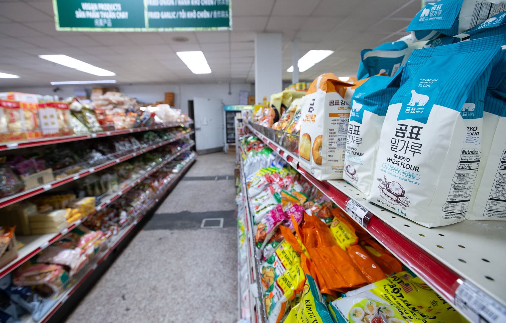 Stagflation Looms: Apple, Microsoft, Retail Giants Brace for Impact